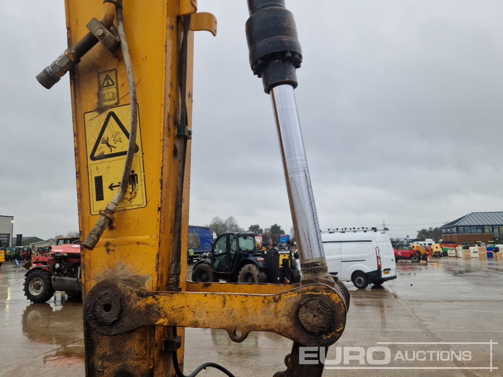 Pelle sur chenille 2018 JCB JS131LC: photos 21