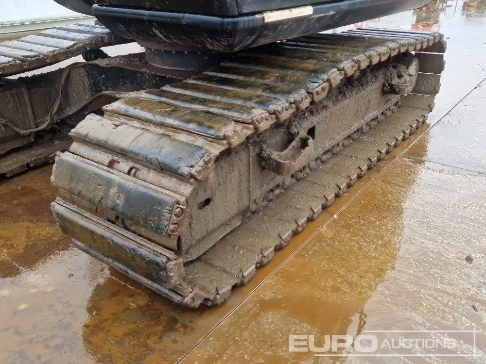 Pelle sur chenille 2018 JCB JS131LC: photos 9