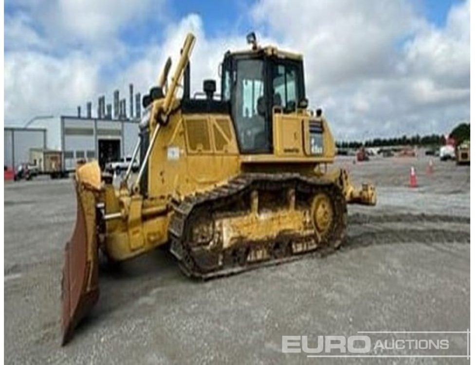 2018 Komatsu D65EX-18 - Bulldozer: photos 1 2018 Komatsu D65EX-18 - Bulldozer: photos 1