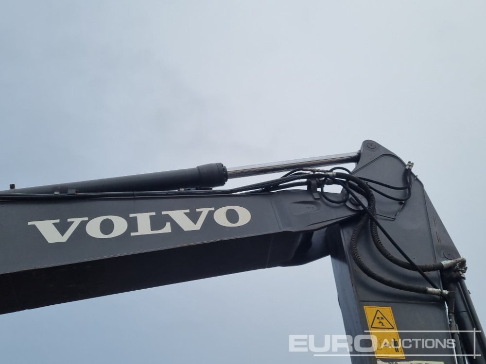 Pelle sur chenille 2018 Volvo EC220EL: photos 23