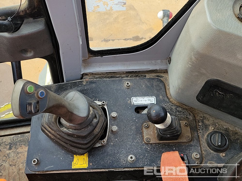 Mini tombereau 2018 Wacker Neuson DW90: photos 32