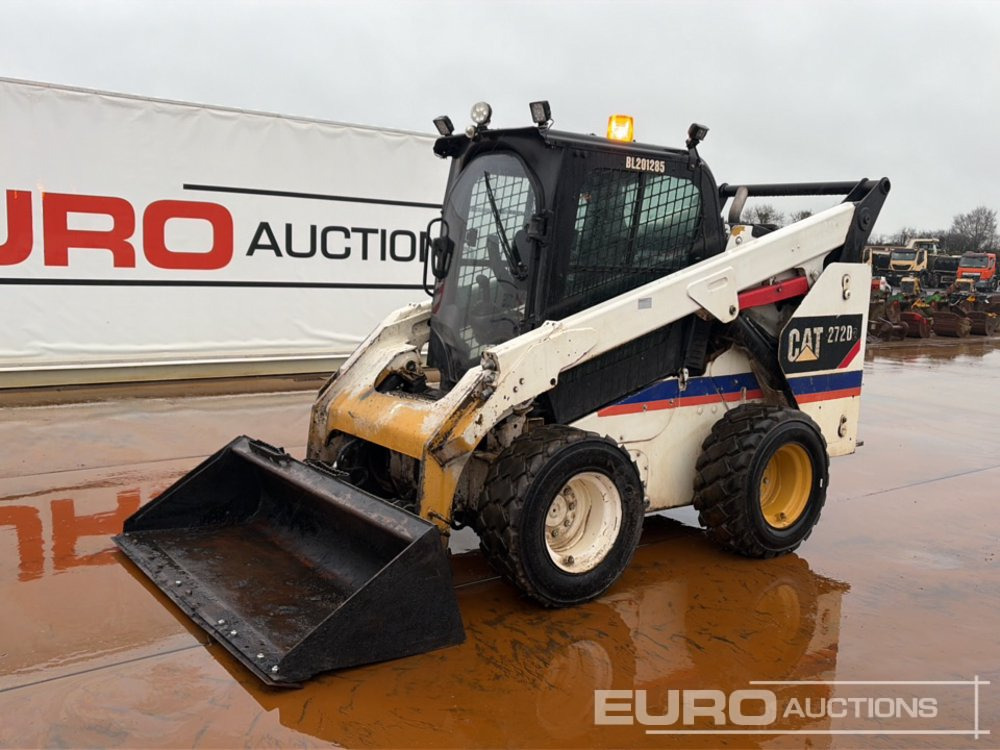 2019 CAT 272D2 - Mini chargeuse: photos 1 2019 CAT 272D2 - Mini chargeuse: photos 1