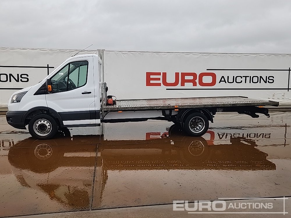 2019 Ford Transit 350 - Utilitaire plateau: photos 2 2019 Ford Transit 350 - Utilitaire plateau: photos 2