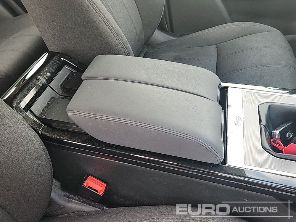 SUV 2019 Range Rover Evoque: photos 22 SUV 2019 Range Rover Evoque: photos 22