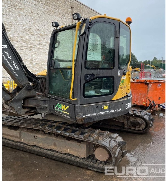 2019 Volvo ECR58D - Mini pelle: photos 1 2019 Volvo ECR58D - Mini pelle: photos 1