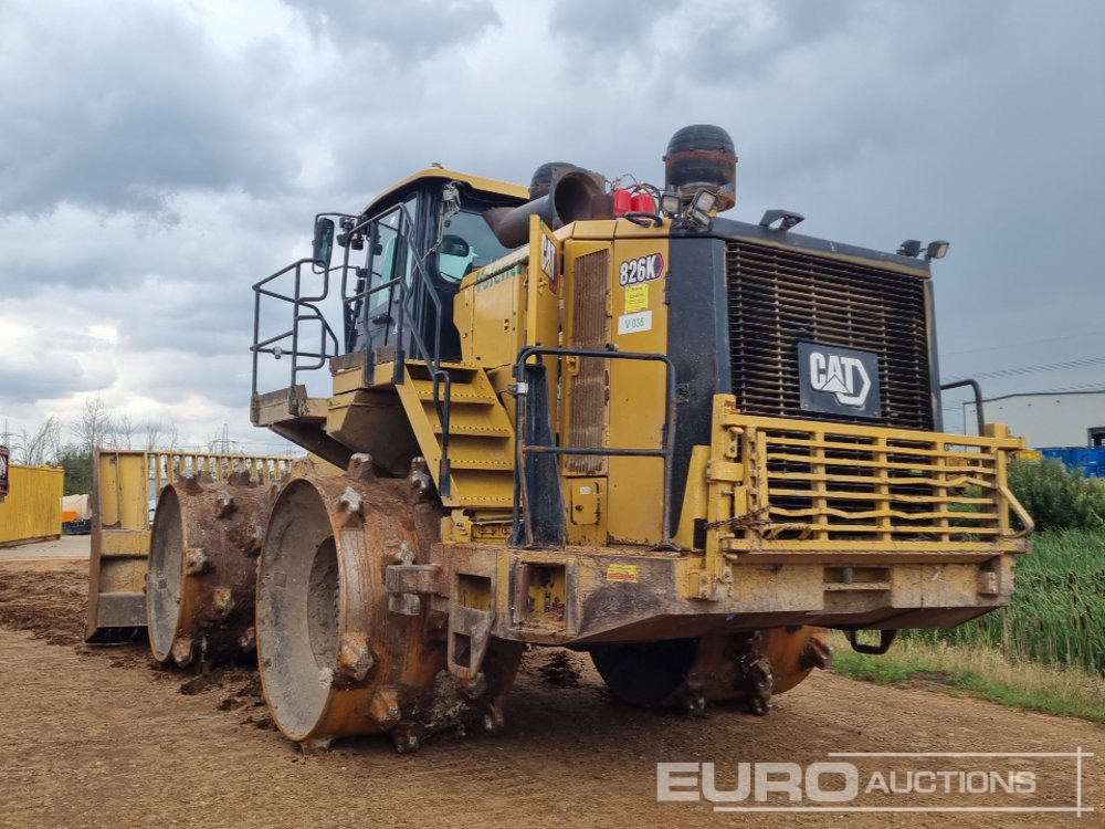 2020 CAT 826K - Compacteur à pieds de mouton/ Monocylindre: photos 3 2020 CAT 826K - Compacteur à pieds de mouton/ Monocylindre: photos 3