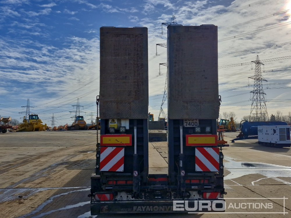 2020 Faymonville 4 Axle Step Frame Extendable Flatbed Trailer, Flip Tow Ramps - Semi-remorque plateau: photos 4 2020 Faymonville 4 Axle Step Frame Extendable Flatbed Trailer, Flip Tow Ramps - Semi-remorque plateau: photos 4