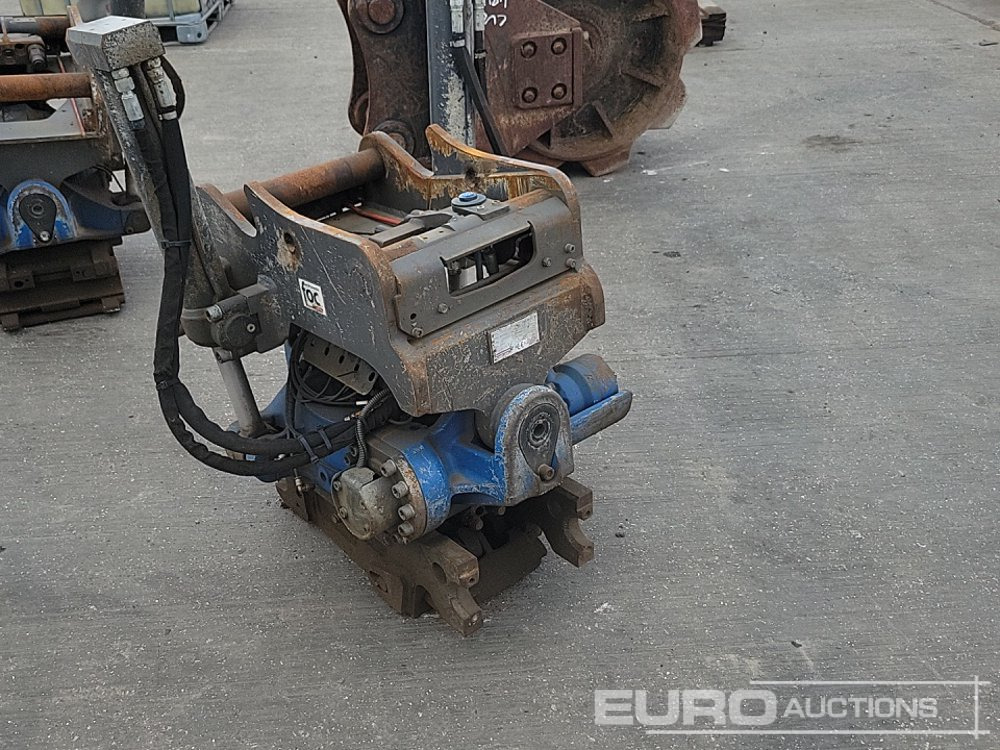 2020 SMP Hydraulic Tilt Rotator QH 60mm Pin to suit 10 Ton Excavator - Attache rapide: photos 5 2020 SMP Hydraulic Tilt Rotator QH 60mm Pin to suit 10 Ton Excavator - Attache rapide: photos 5