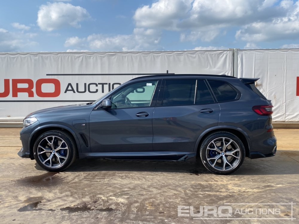 2021 BMW X5 45E M-Sport - SUV: photos 2 2021 BMW X5 45E M-Sport - SUV: photos 2