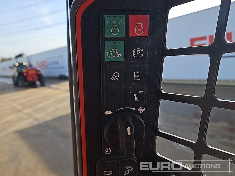 Mini chargeuse 2021 Bobcat T64: photos 37