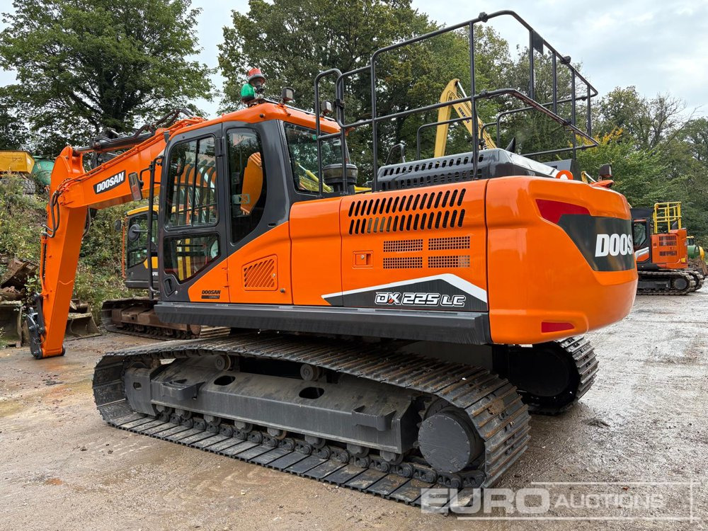 2021 Doosan DX225LC-5 - Pelle sur chenille: photos 3 2021 Doosan DX225LC-5 - Pelle sur chenille: photos 3