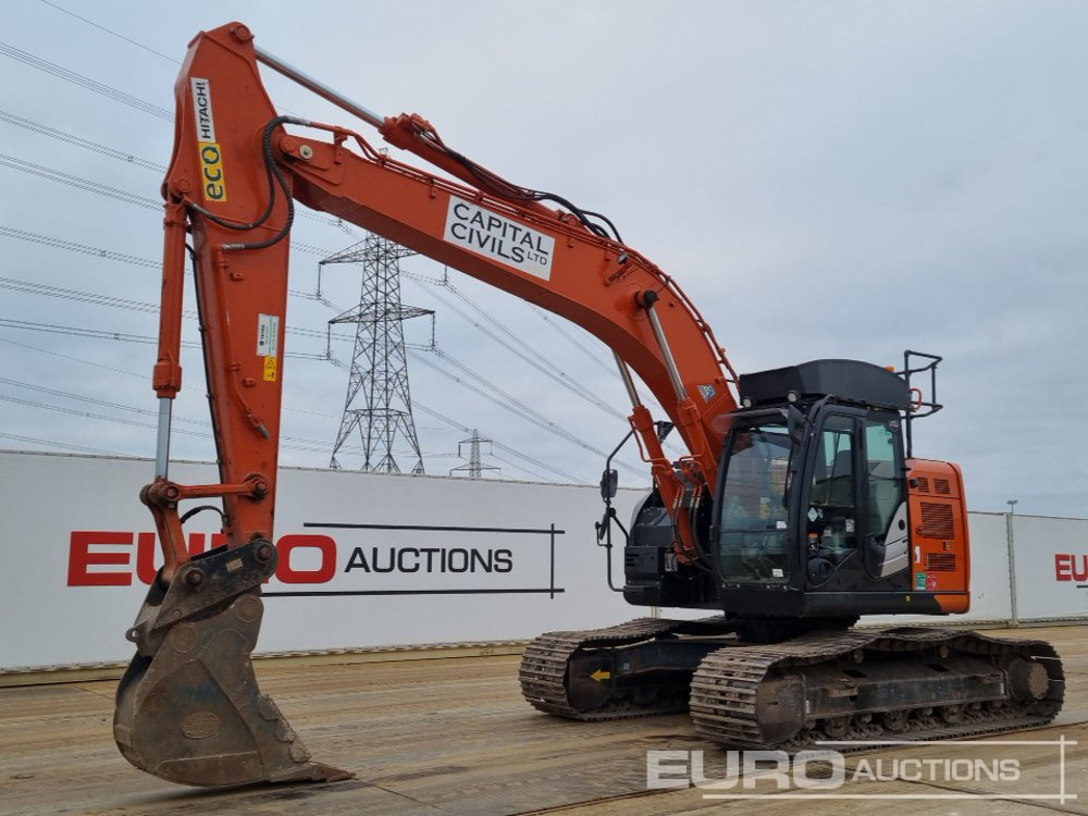 2021 Hitachi ZX225USLC-6 - Pelle sur chenille: photos 1 2021 Hitachi ZX225USLC-6 - Pelle sur chenille: photos 1