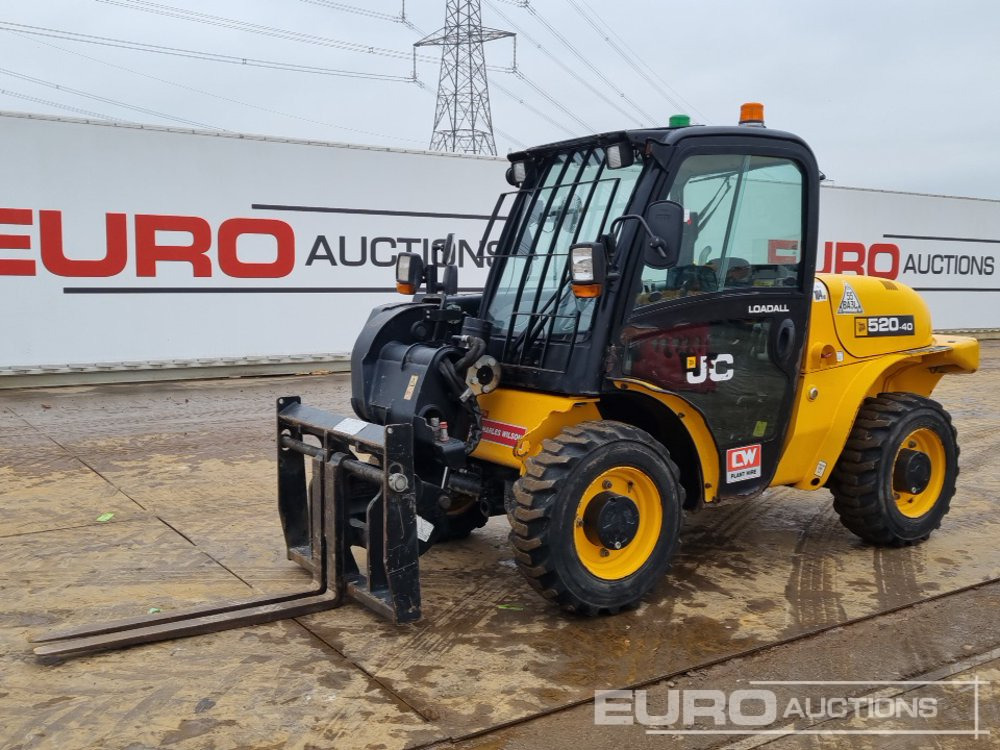 2021 JCB 520-40 - Chariot télescopique: photos 1 2021 JCB 520-40 - Chariot télescopique: photos 1
