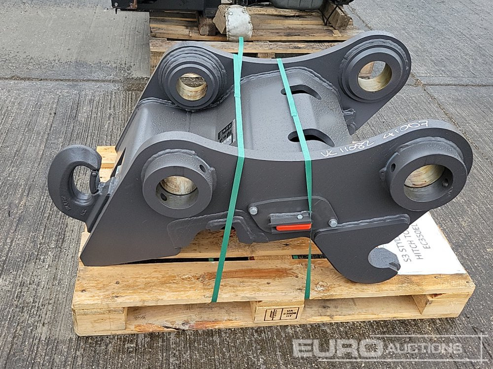 2021 Volvo Hydraulic S6 Style Hitch 100mm Pin to suit 4 Ton Excavator - Attache rapide: photos 2 2021 Volvo Hydraulic S6 Style Hitch 100mm Pin to suit 4 Ton Excavator - Attache rapide: photos 2