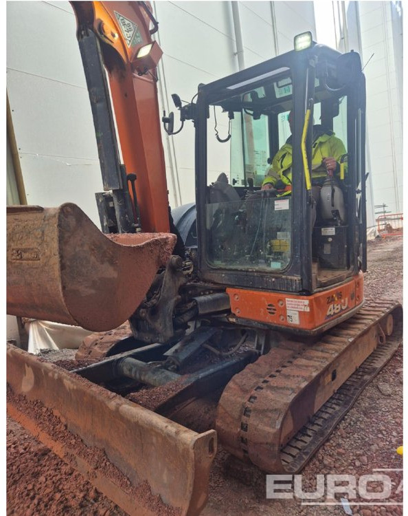 2022 Hitachi ZX48U-6 CLR - Mini pelle: photos 1 2022 Hitachi ZX48U-6 CLR - Mini pelle: photos 1