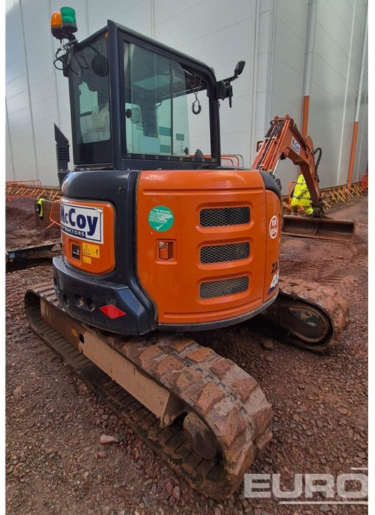 2022 Hitachi ZX48U-6 CLR - Mini pelle: photos 2 2022 Hitachi ZX48U-6 CLR - Mini pelle: photos 2