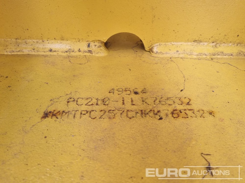 Pelle sur chenille 2022 Komatsu PC210LC-11: photos 46