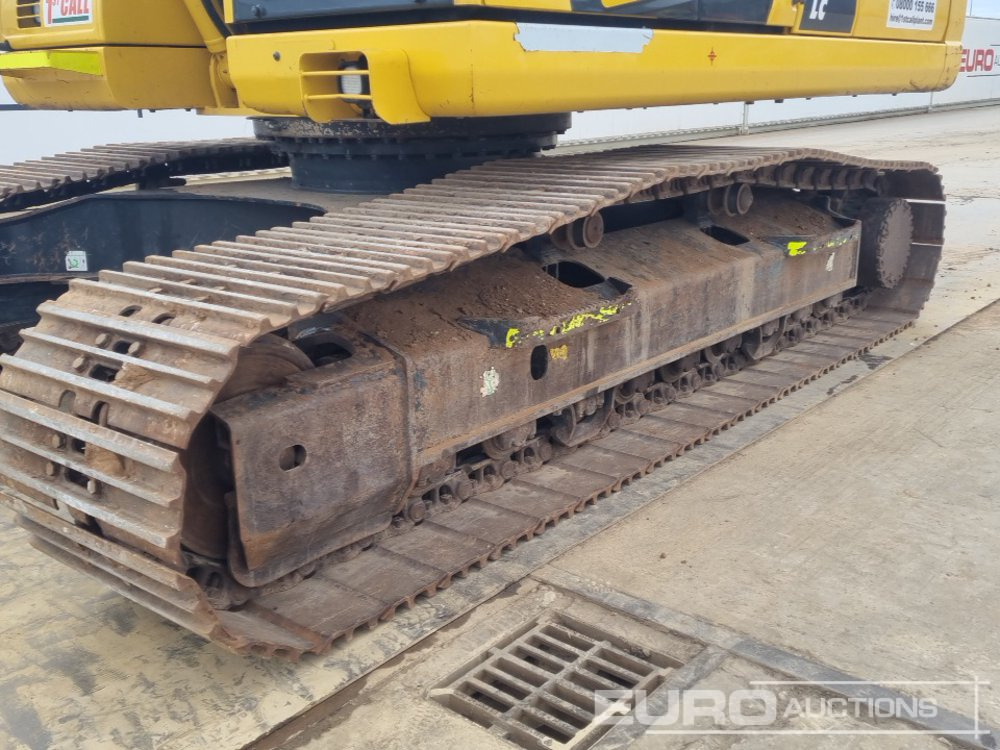 Pelle sur chenille 2022 Komatsu PC210LC-11: photos 9