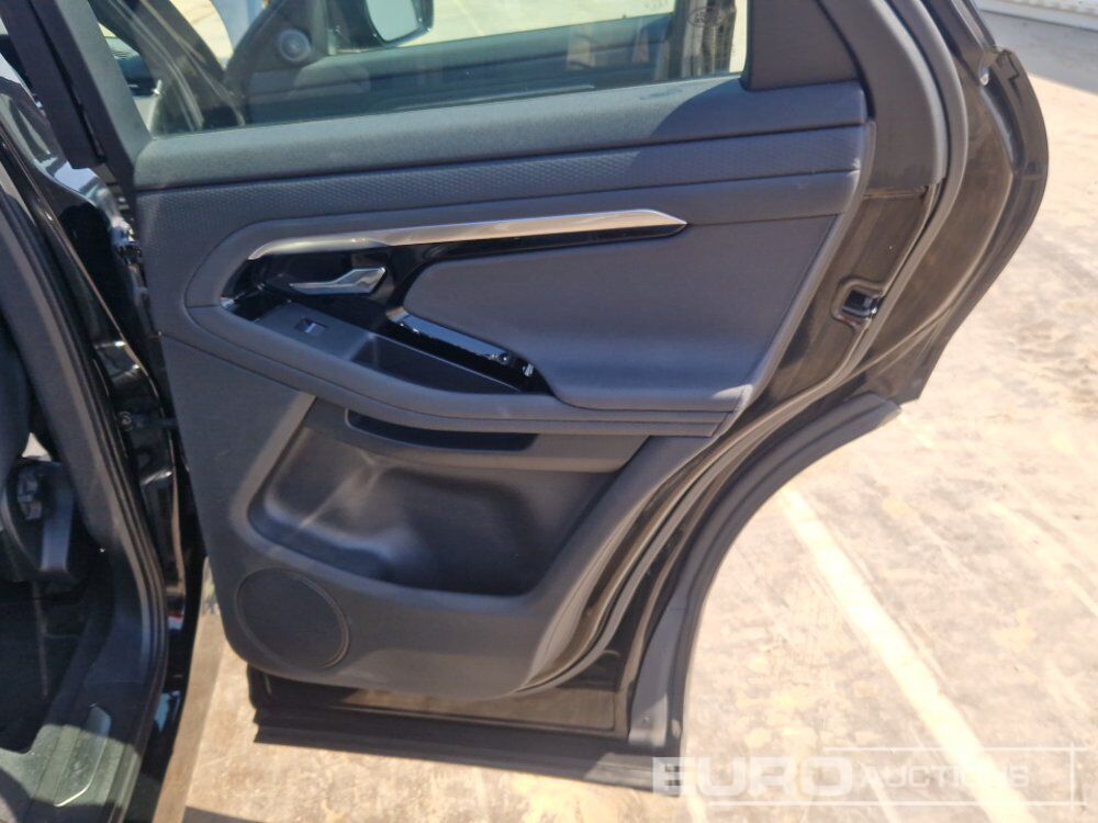 SUV 2022 Range Rover Evoque: photos 20 SUV 2022 Range Rover Evoque: photos 20