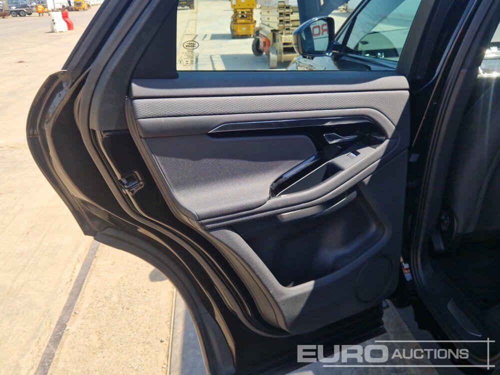 SUV 2022 Range Rover Evoque: photos 18 SUV 2022 Range Rover Evoque: photos 18
