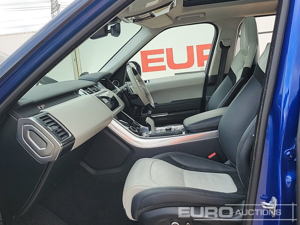 SUV 2022 Range Rover Sport: photos 24