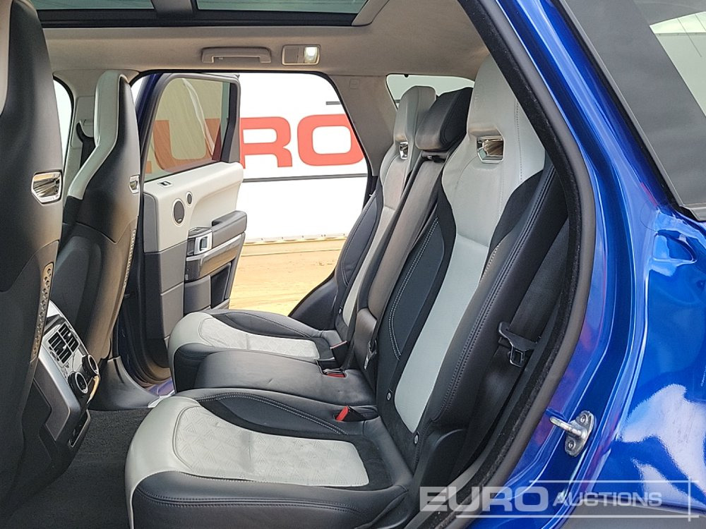 SUV 2022 Range Rover Sport: photos 20