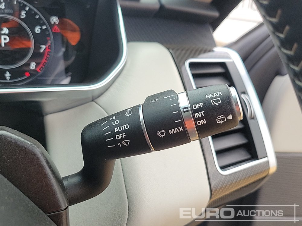 SUV 2022 Range Rover Sport: photos 31