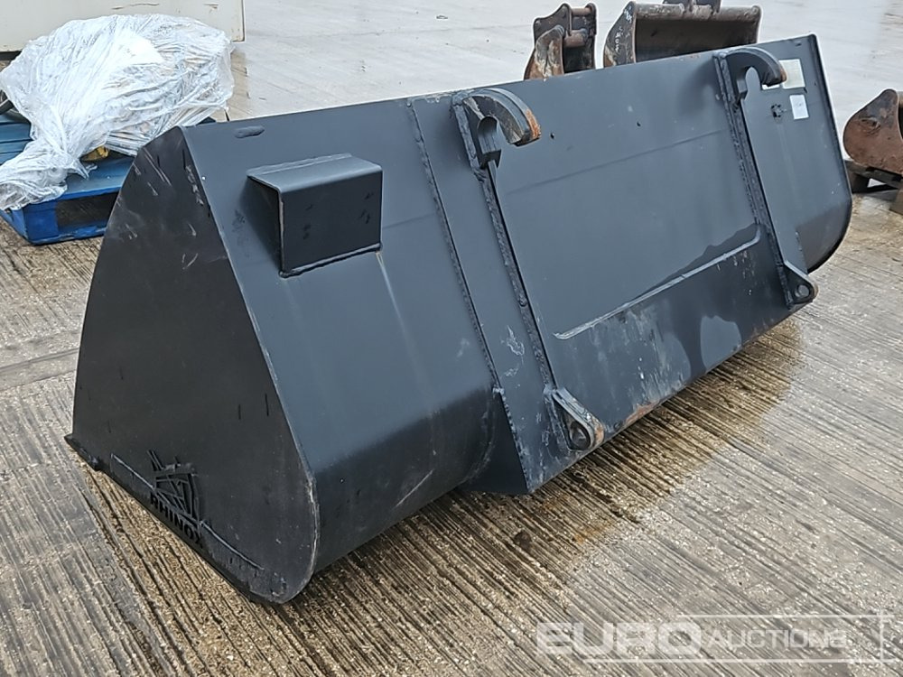 2025 Rhinox 90" Loading Bucket to suit Telehandler - Godet: photos 3 2025 Rhinox 90" Loading Bucket to suit Telehandler - Godet: photos 3