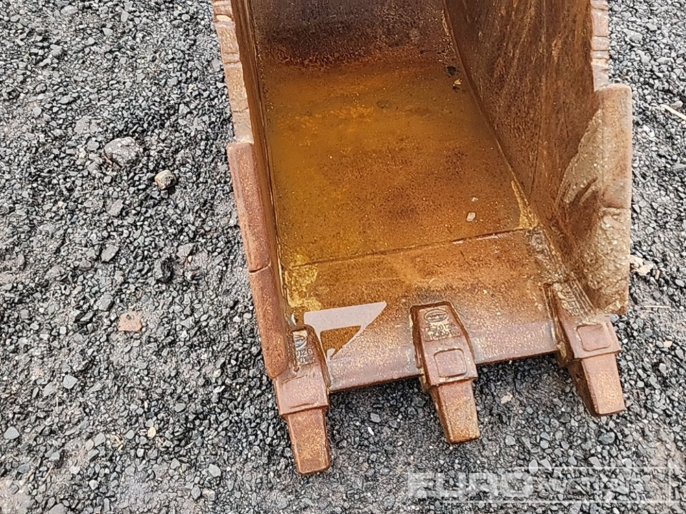24" Strickland Digging Bucket 65mm Pin to suit 13 Ton Excavator - Godet: photos 5 24" Strickland Digging Bucket 65mm Pin to suit 13 Ton Excavator - Godet: photos 5