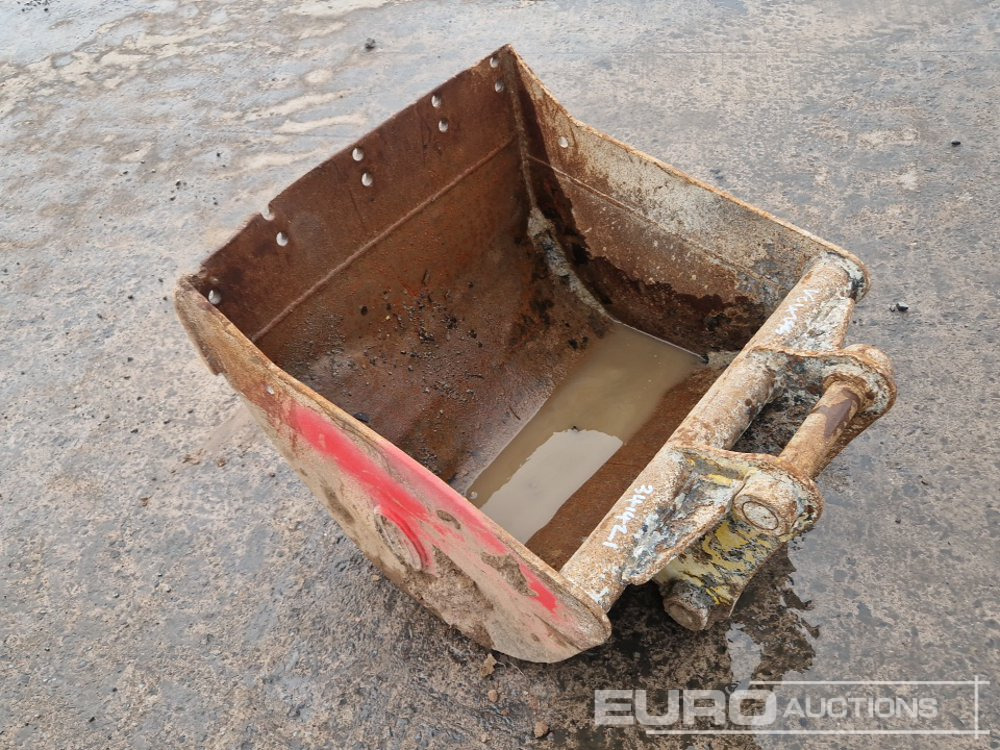 30" Strickland Digging Bucket 45mm Pin to suit 4-6 Ton Excavator - Godet: photos 3 30" Strickland Digging Bucket 45mm Pin to suit 4-6 Ton Excavator - Godet: photos 3