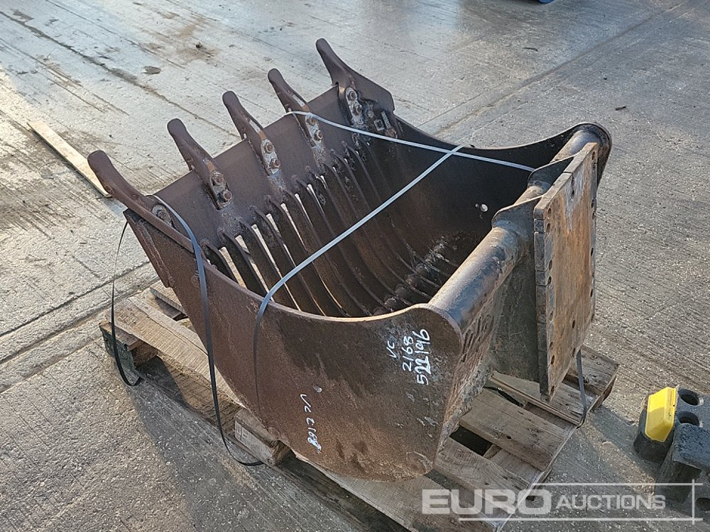 36" Skeleton Bucket - Godet: photos 3 36" Skeleton Bucket - Godet: photos 3