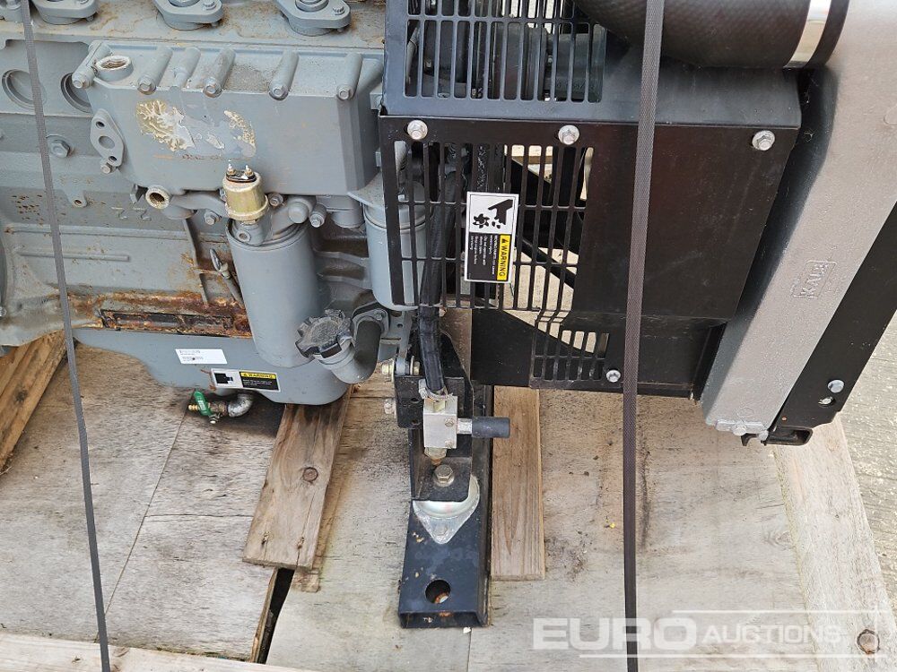 Moteur 4 Cylinder Engine: photos 22