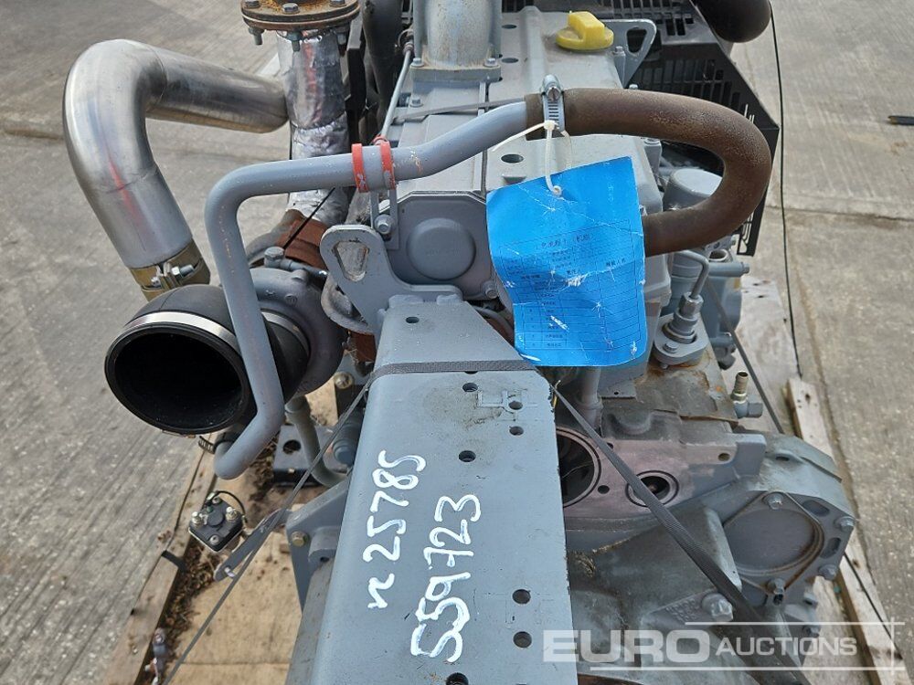Moteur 4 Cylinder Engine: photos 30