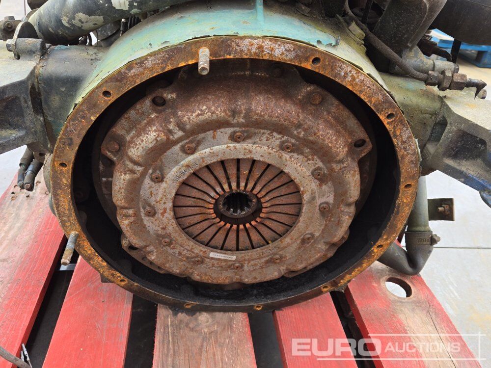 Moteur 4 Cylinder Engine: photos 12