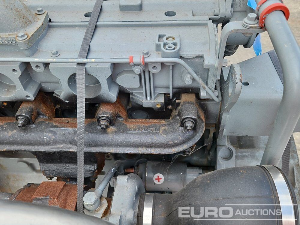 Moteur 4 Cylinder Engine: photos 16