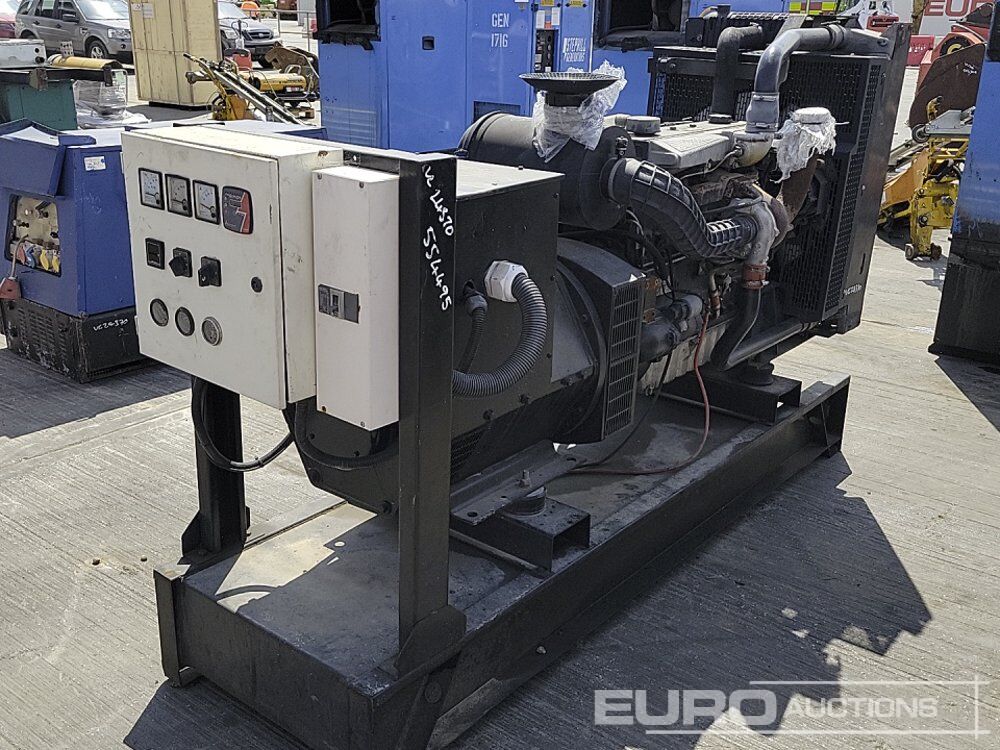 415Volt Generator, Perkins Engine - Groupe électrogène: photos 1 415Volt Generator, Perkins Engine - Groupe électrogène: photos 1