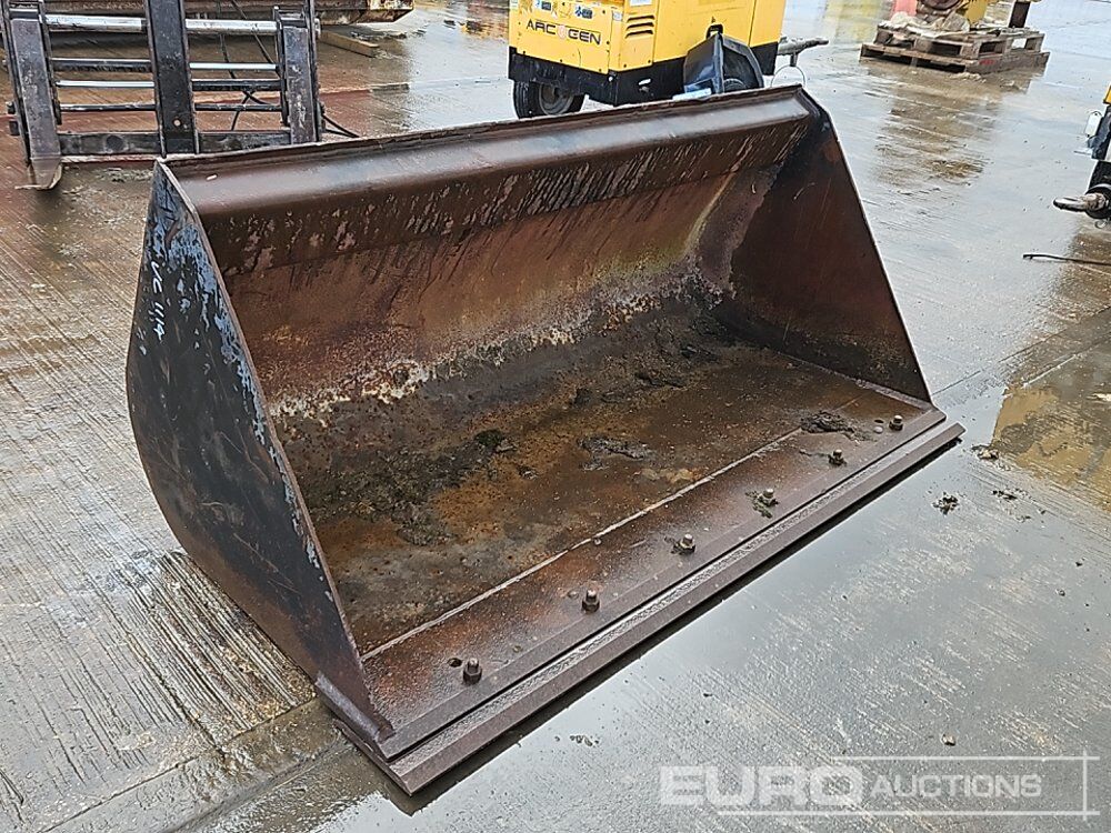 Godet 62" Loading Bucket to suit Telehandler: photos 7