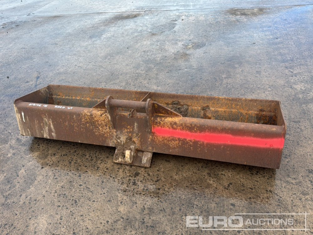 72" Ditching Bucket to suit Dedicated Quick Hitch - Godet: photos 3 72" Ditching Bucket to suit Dedicated Quick Hitch - Godet: photos 3