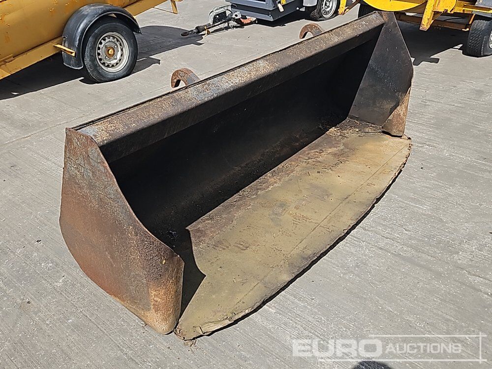Godet 90" Loading Bucket to suit Telehandler: photos 7 Godet 90" Loading Bucket to suit Telehandler: photos 7