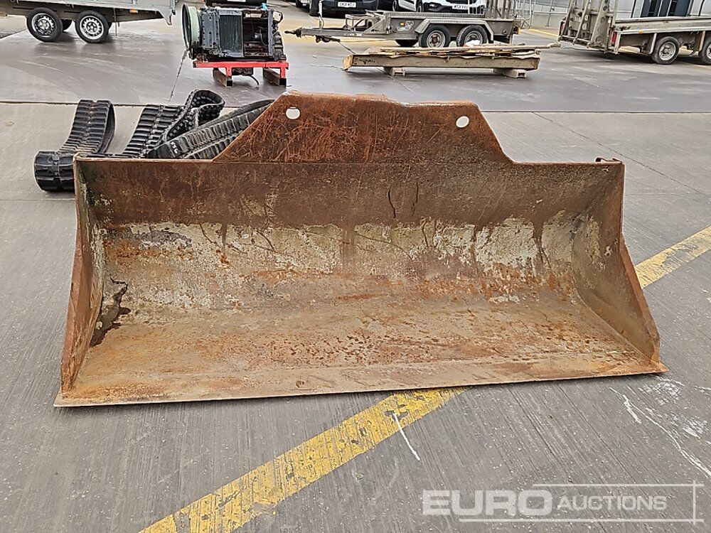 Godet 90" Loading Bucket to suit Telehandler: photos 8