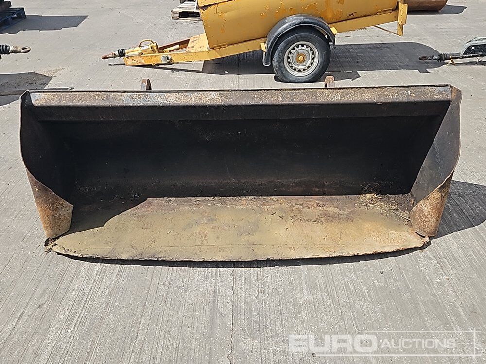 Godet 90" Loading Bucket to suit Telehandler: photos 8 Godet 90" Loading Bucket to suit Telehandler: photos 8