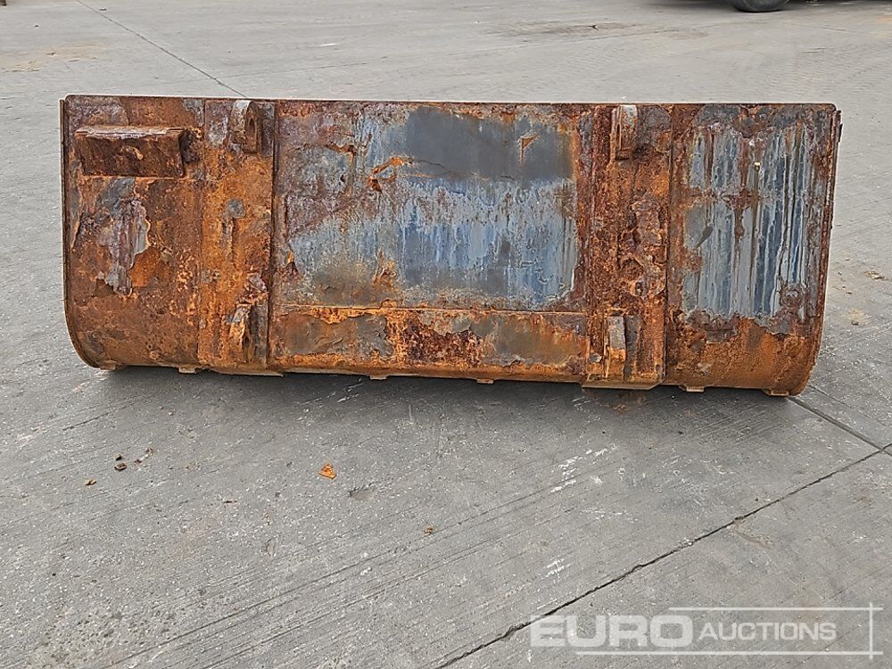 90" Loading Bucket to suit Telehandler - Godet: photos 4 90" Loading Bucket to suit Telehandler - Godet: photos 4
