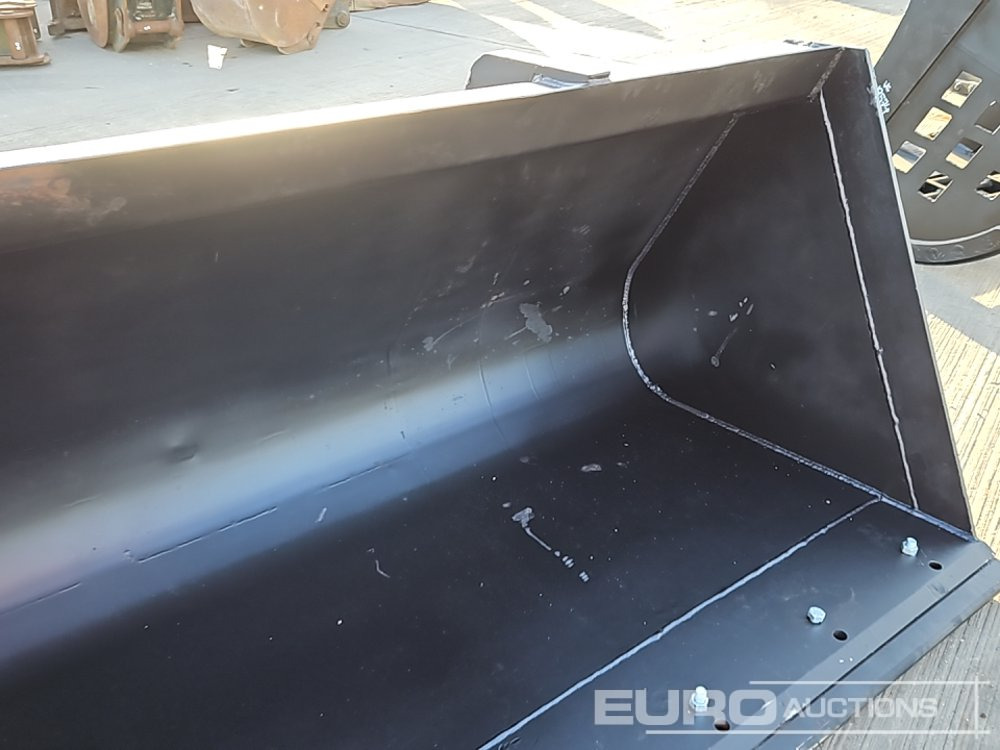Godet neuf 90" Loading Bucket to suit Telehandler: photos 13