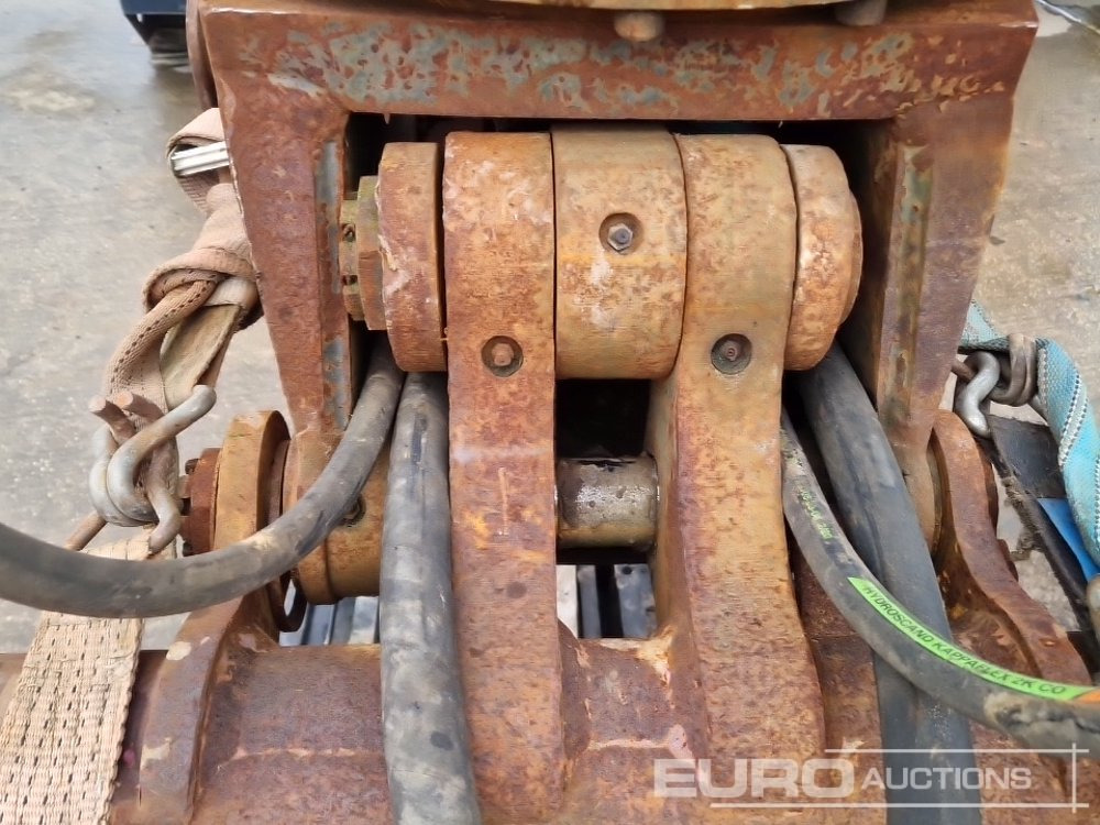 Accessoire pour Pelle Prodem Hydraulic Rotating Selector: photos 15