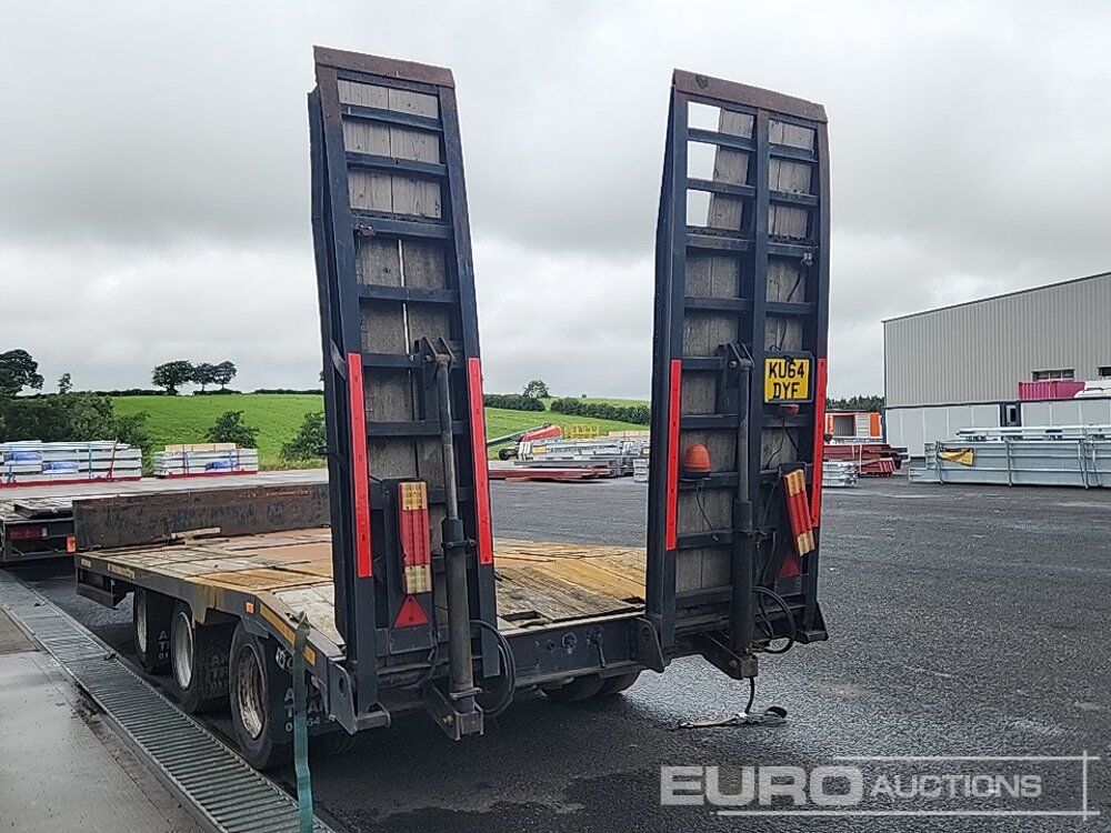 Andover Tri Axle Step Frame Low Loader Trailer Hydraulic Ramps - Semi-remorque surbaissé: photos 2 Andover Tri Axle Step Frame Low Loader Trailer Hydraulic Ramps - Semi-remorque surbaissé: photos 2