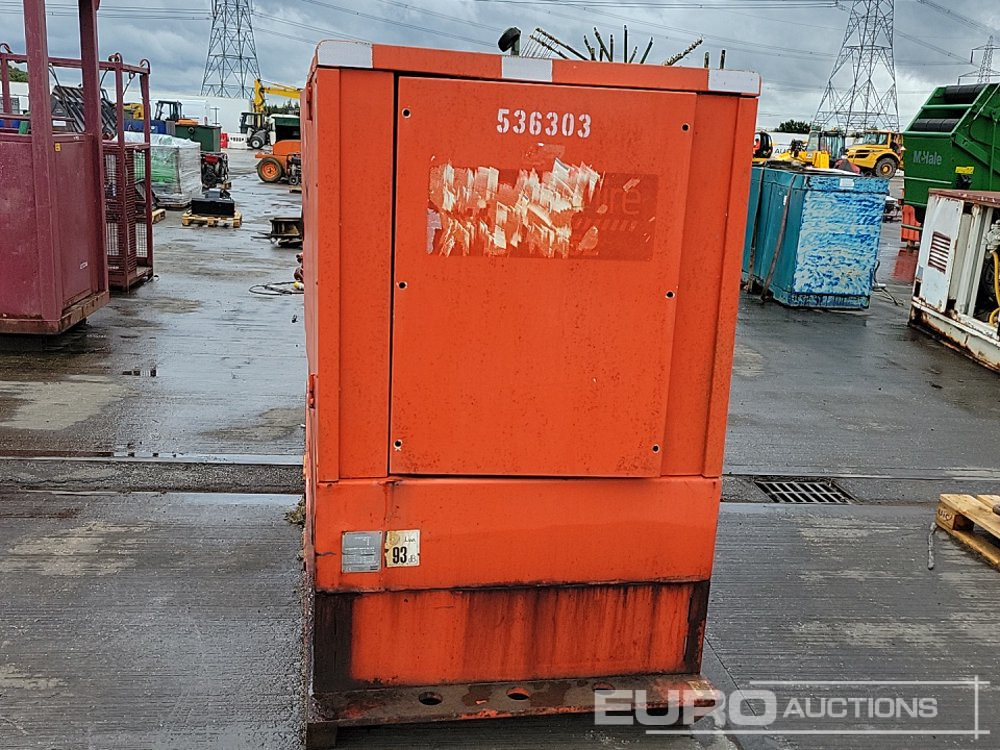 Atlas Copco 100kVA Generator, 4 Cylnder Engine - Groupe électrogène: photos 4 Atlas Copco 100kVA Generator, 4 Cylnder Engine - Groupe électrogène: photos 4