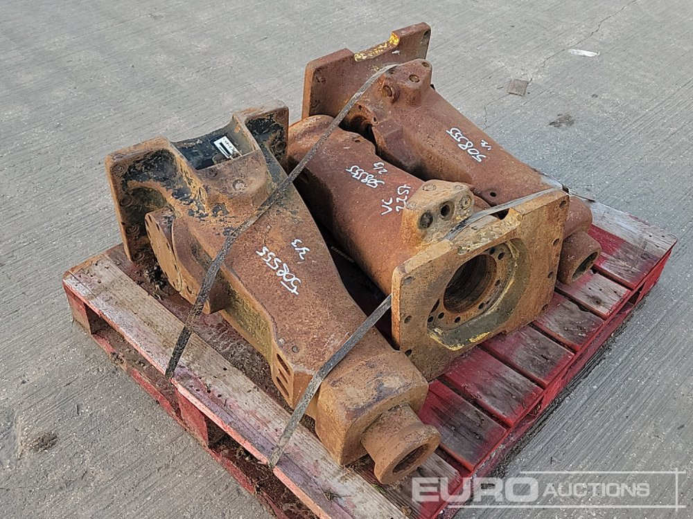 Atlas Copco SB302 Hydraulic Breaker (2 of), JCB HM386 Hydraulic Breaker - Marteau hydraulique: photos 5 Atlas Copco SB302 Hydraulic Breaker (2 of), JCB HM386 Hydraulic Breaker - Marteau hydraulique: photos 5