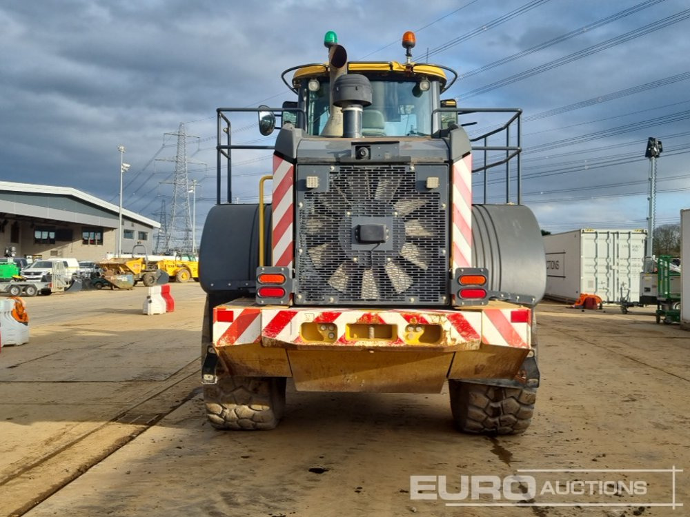 Bell L2106E - Chargeuse sur pneus: photos 4 Bell L2106E - Chargeuse sur pneus: photos 4