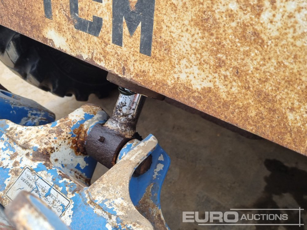 Mini chargeuse Bobcat 533: photos 17