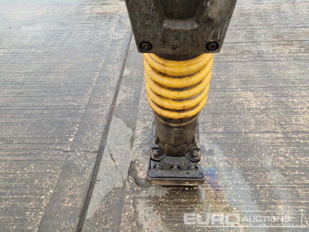Travaux routiers Bomag Petrol Trench Compactor, Honda Engine: photos 9